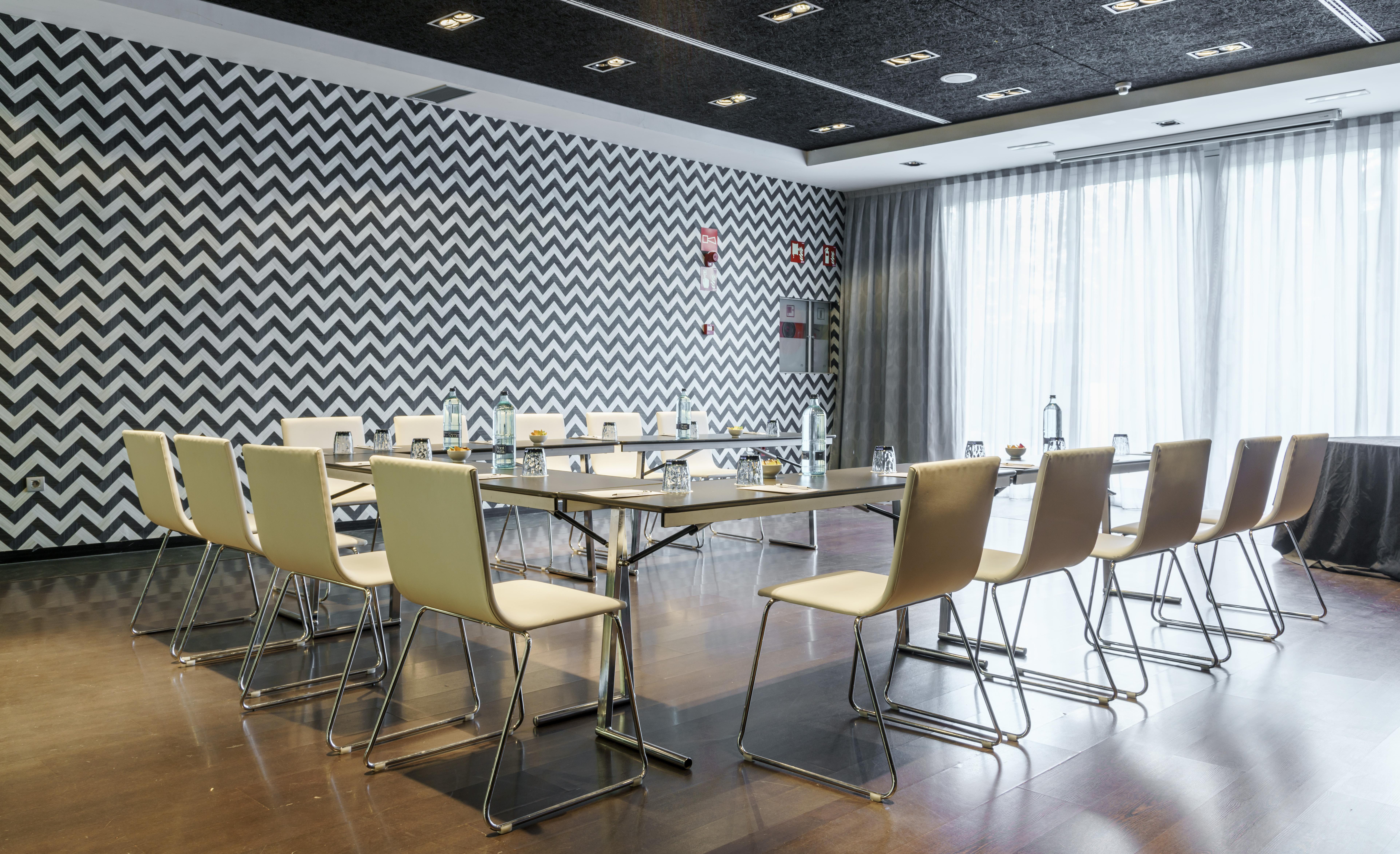 Ilunion Atrium Hotel Madrid Luaran gambar